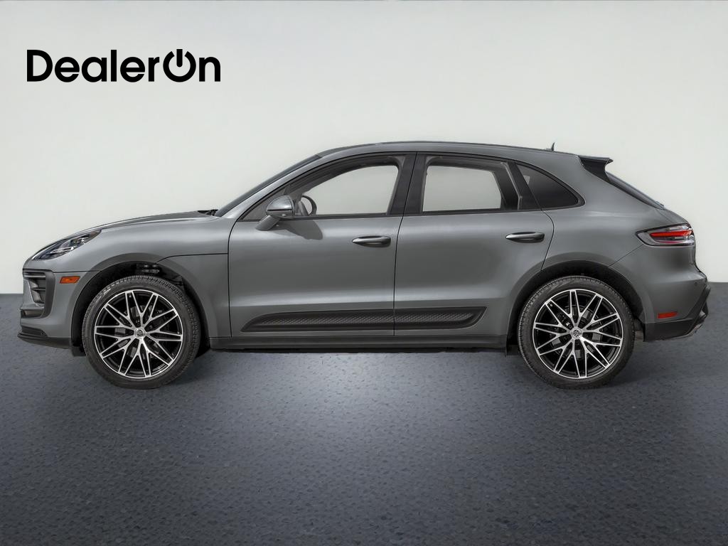 2025 Porsche Macan Base