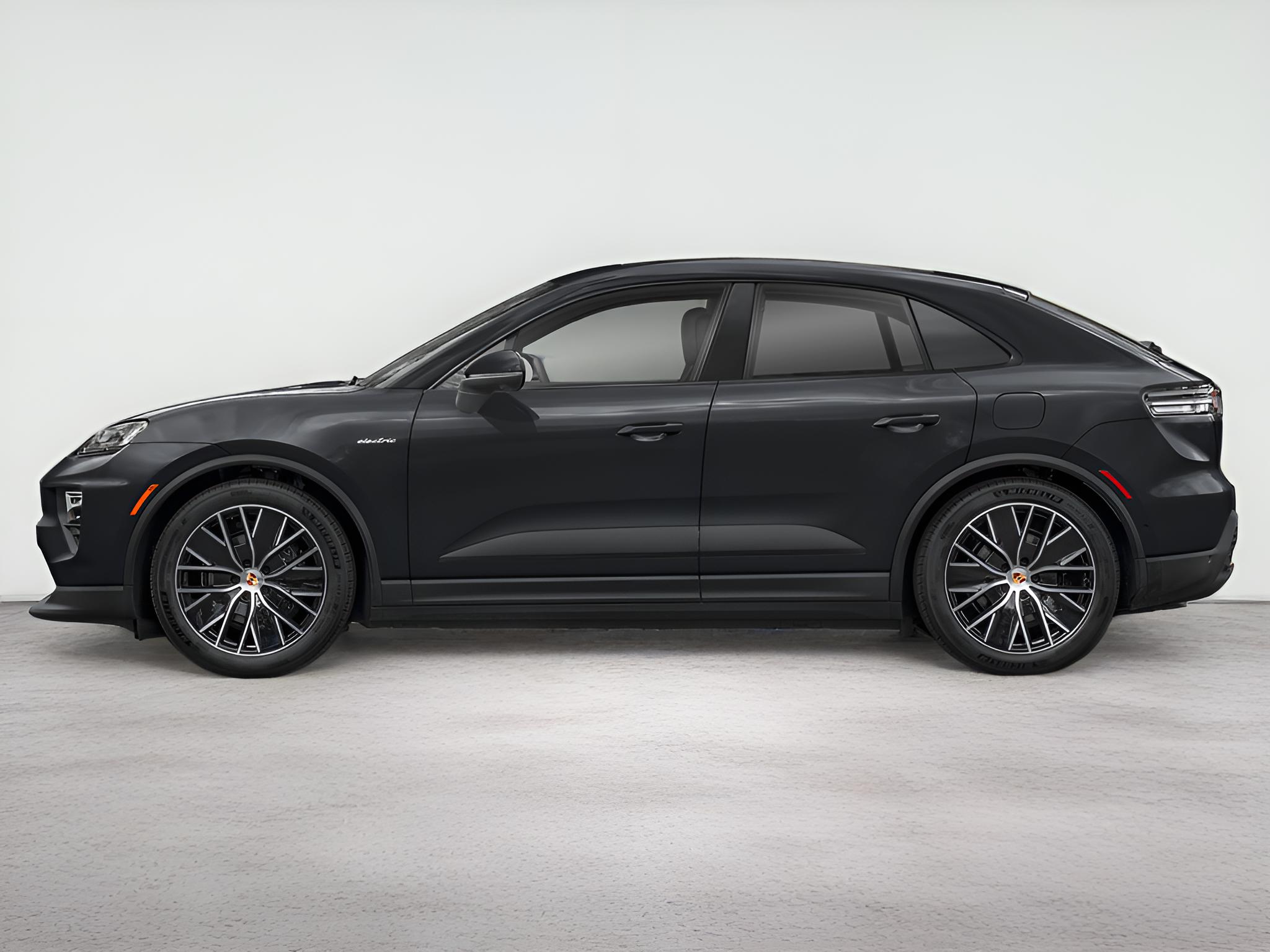 2025 Porsche Macan 4 Electric