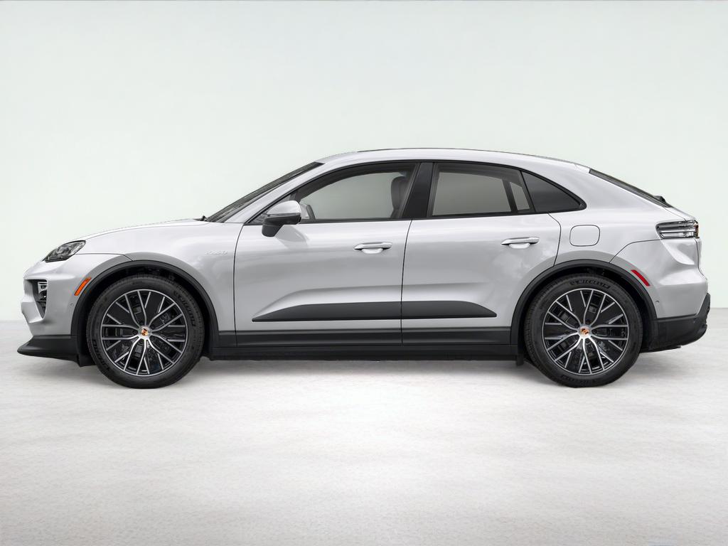 2025 Porsche Macan 4S Electric
