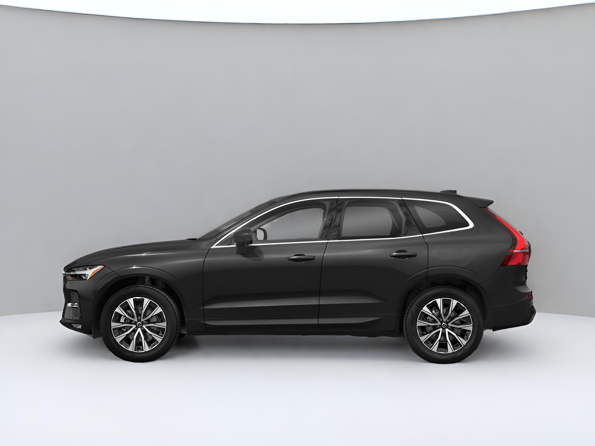 2025 Volvo XC60 B5 Plus