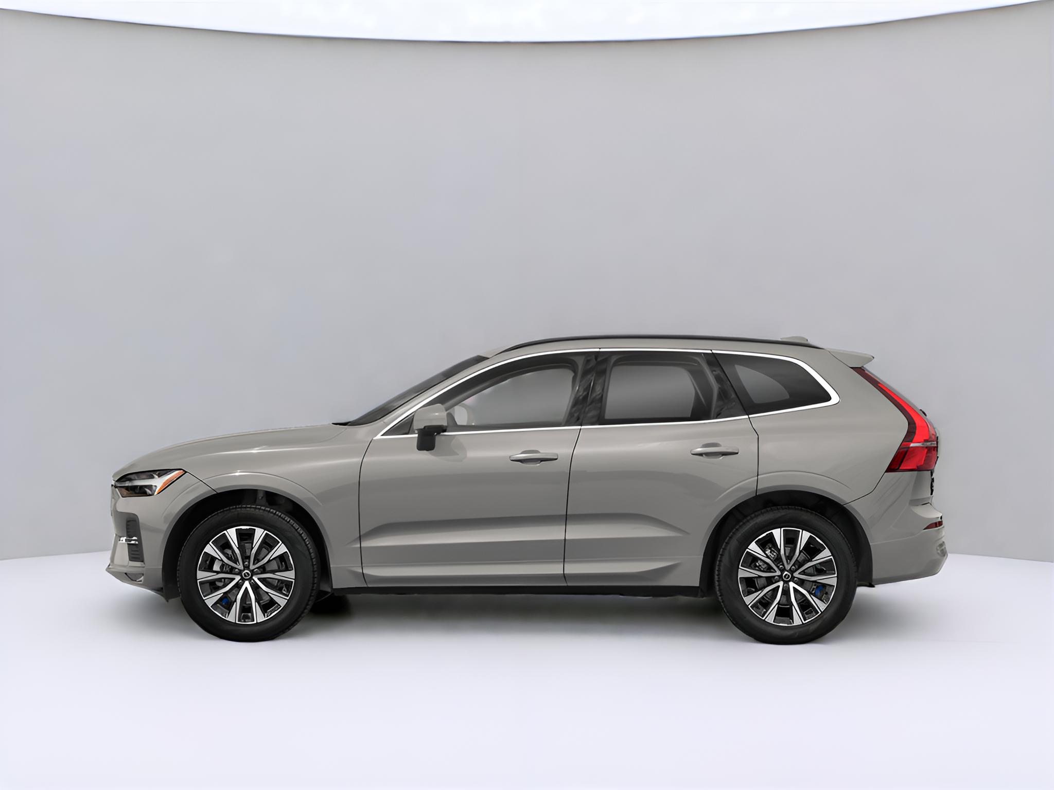 2025 Volvo XC60 B5 Plus