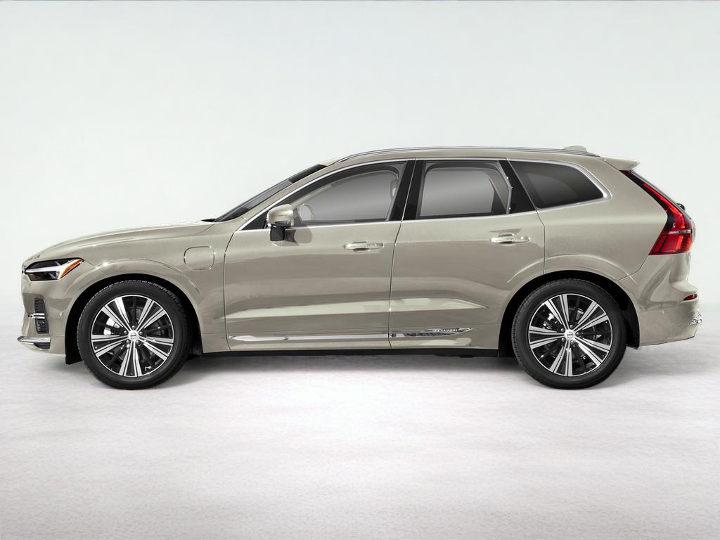 2025 Volvo XC60 Plug-In Hybrid T8 Plus