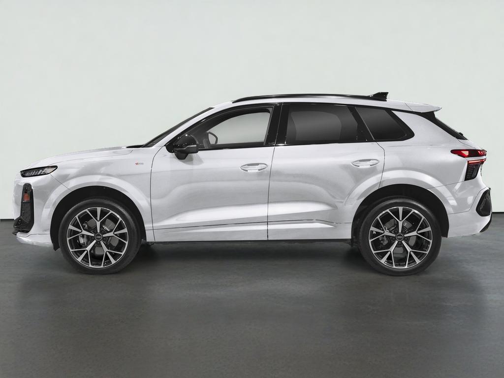 2026 Audi Q3 S line