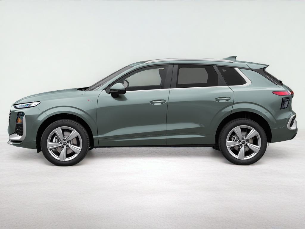 2026 Audi Q3 S line