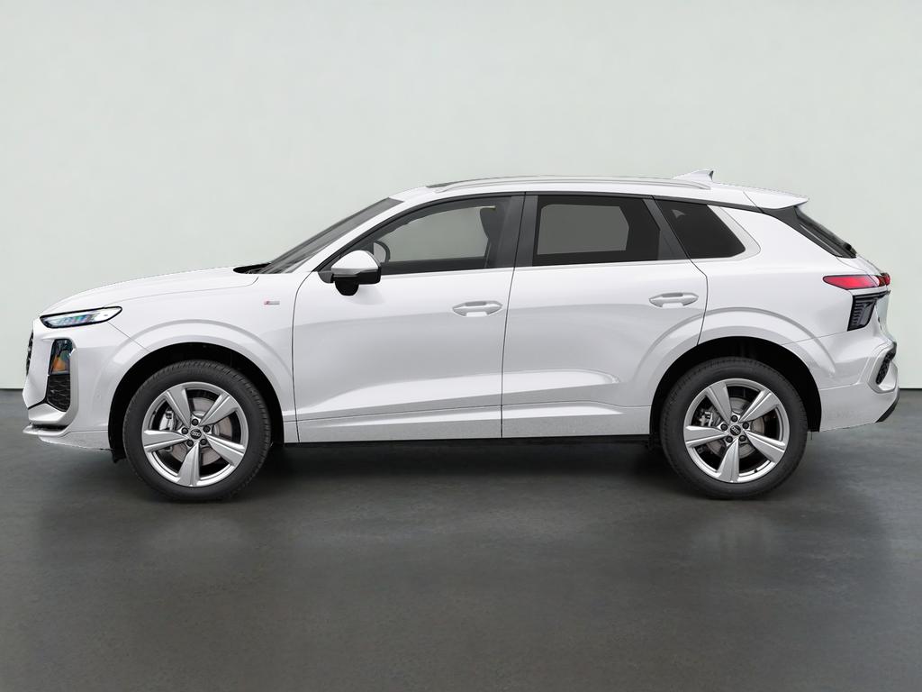 2026 Audi Q3 S line