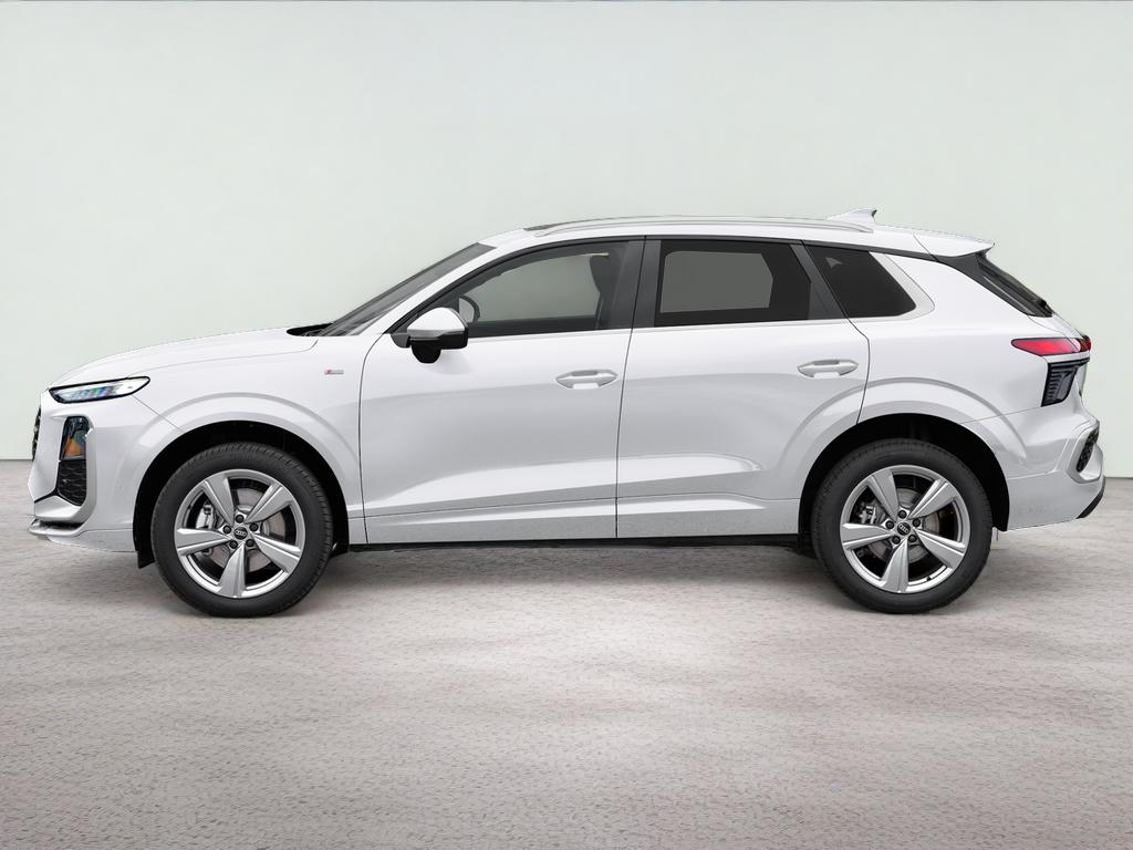 2026 Audi Q3 S line