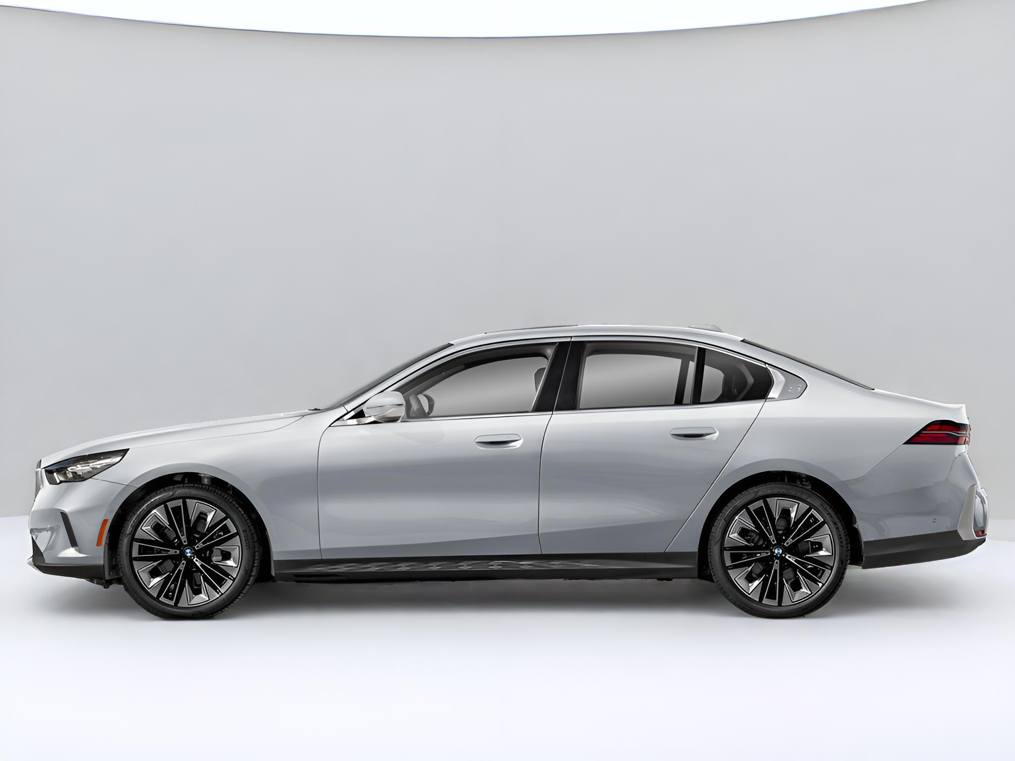 2026 BMW 5 Series 530i