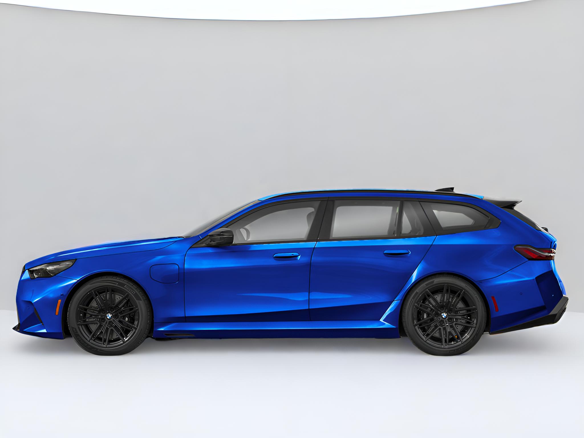 2025 BMW M5 Base