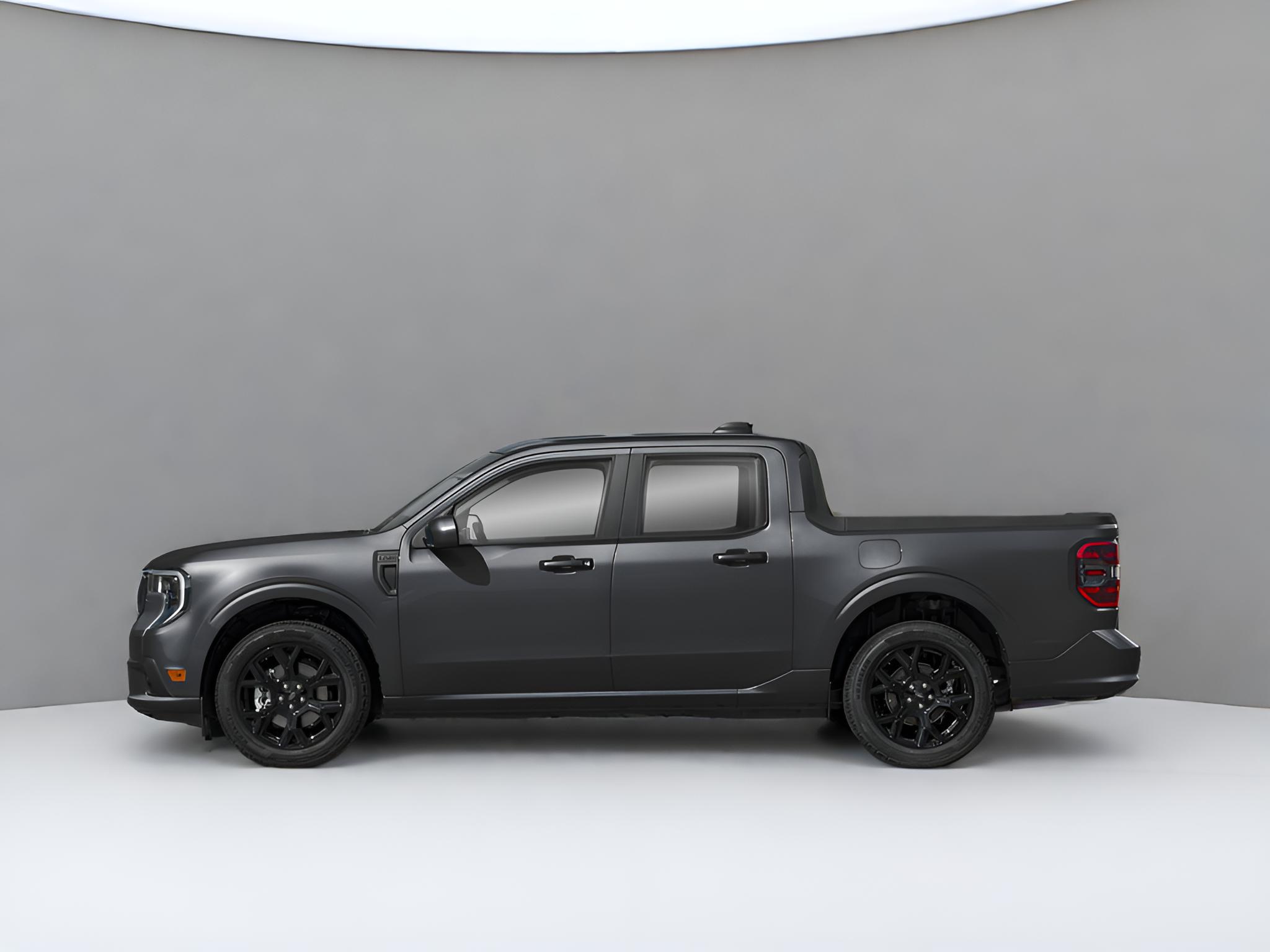 2026 Ford Maverick Lobo Standard