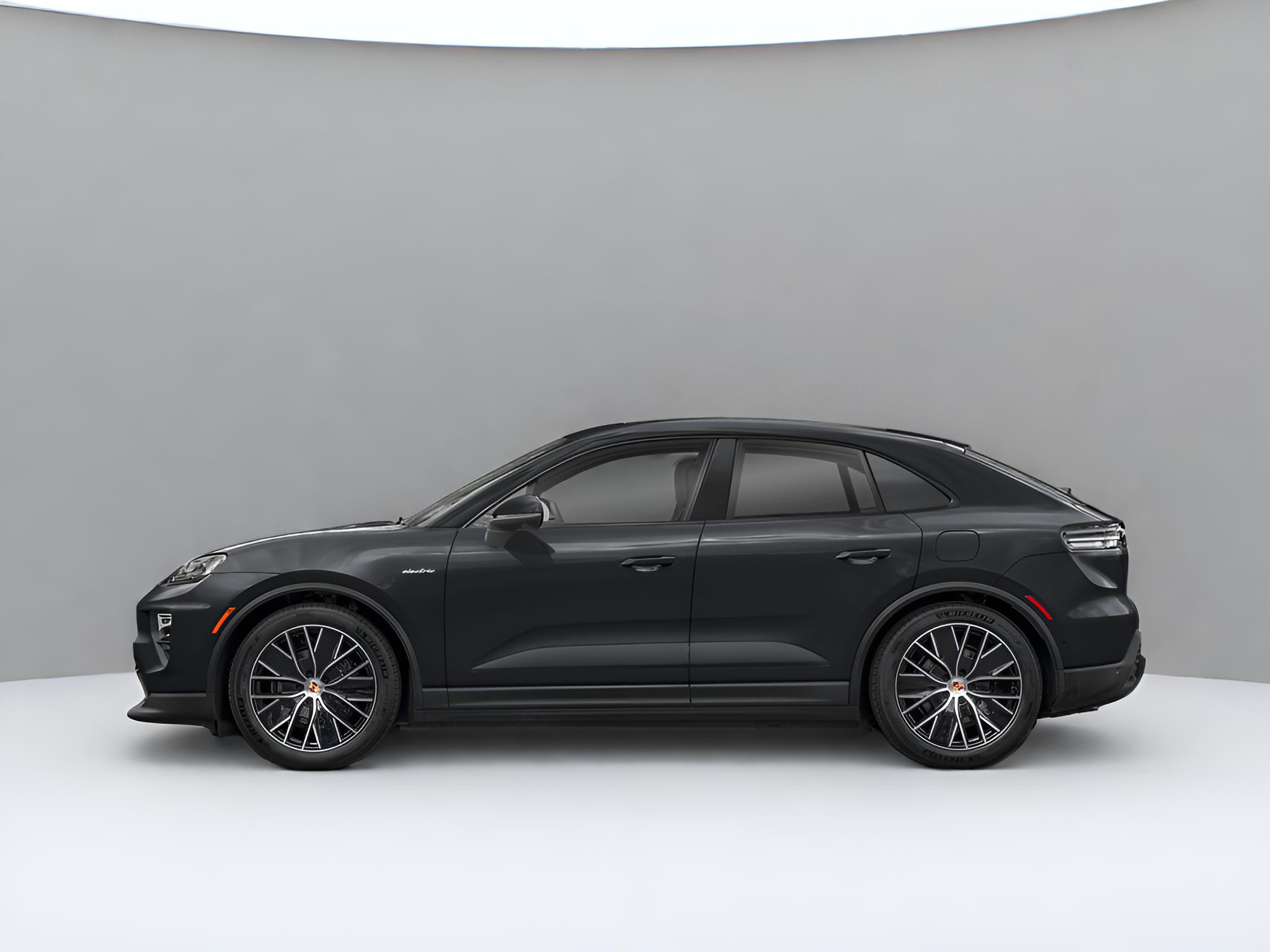 2025 Porsche Macan 4 Electric