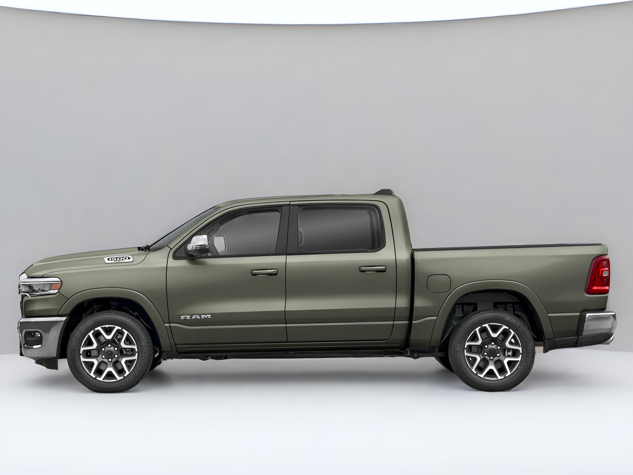 2026 RAM 1500 RAM 1500 LARAMIE CREW CAB 4X4 5'7' BOX