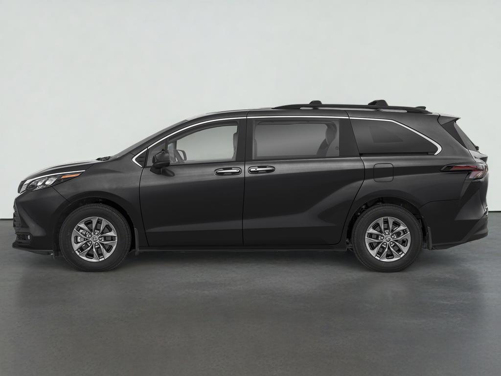 2025 Toyota Sienna XLE 8 Passenger