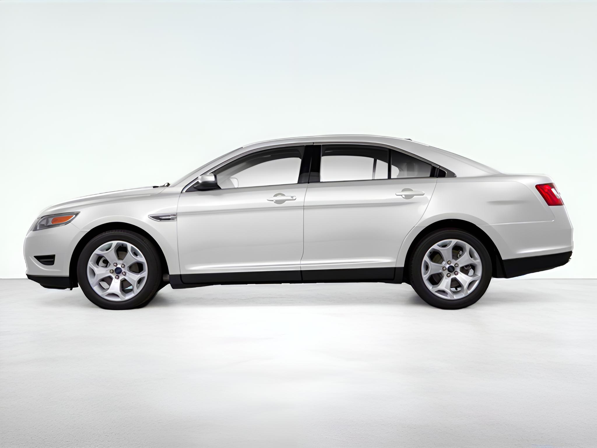 2010 Ford Taurus SEL