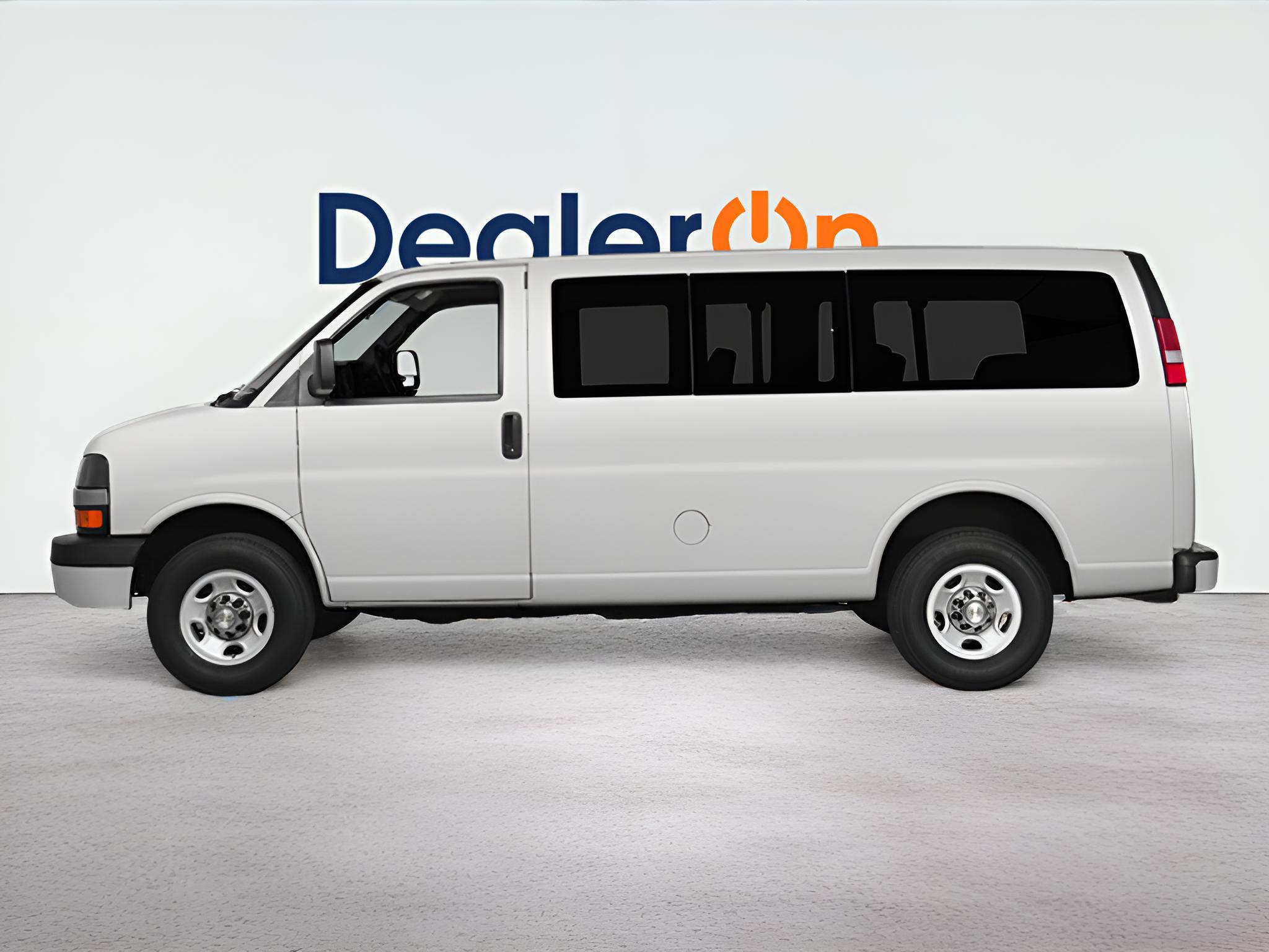 2014 Chevrolet Express Passenger LT