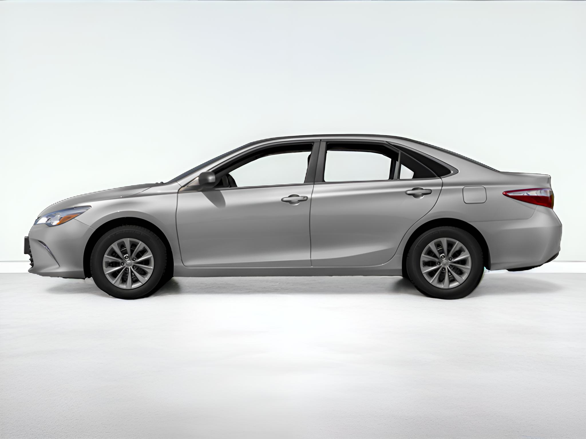 2016 Toyota Camry XLE