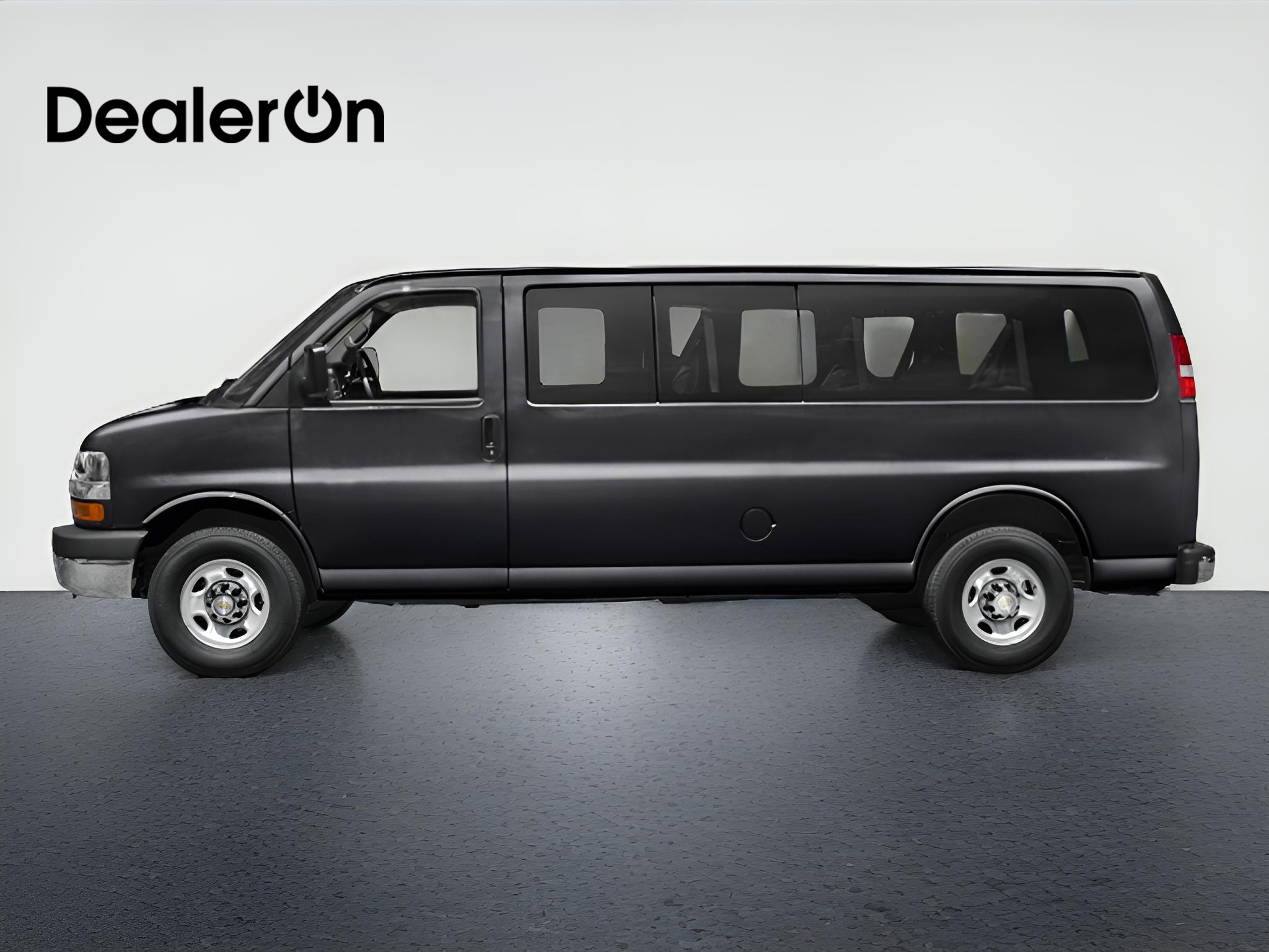 2017 Chevrolet Express Passenger LT