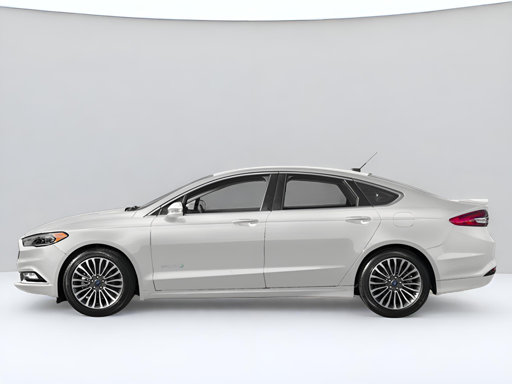 2017 Ford Fusion Hybrid Titanium