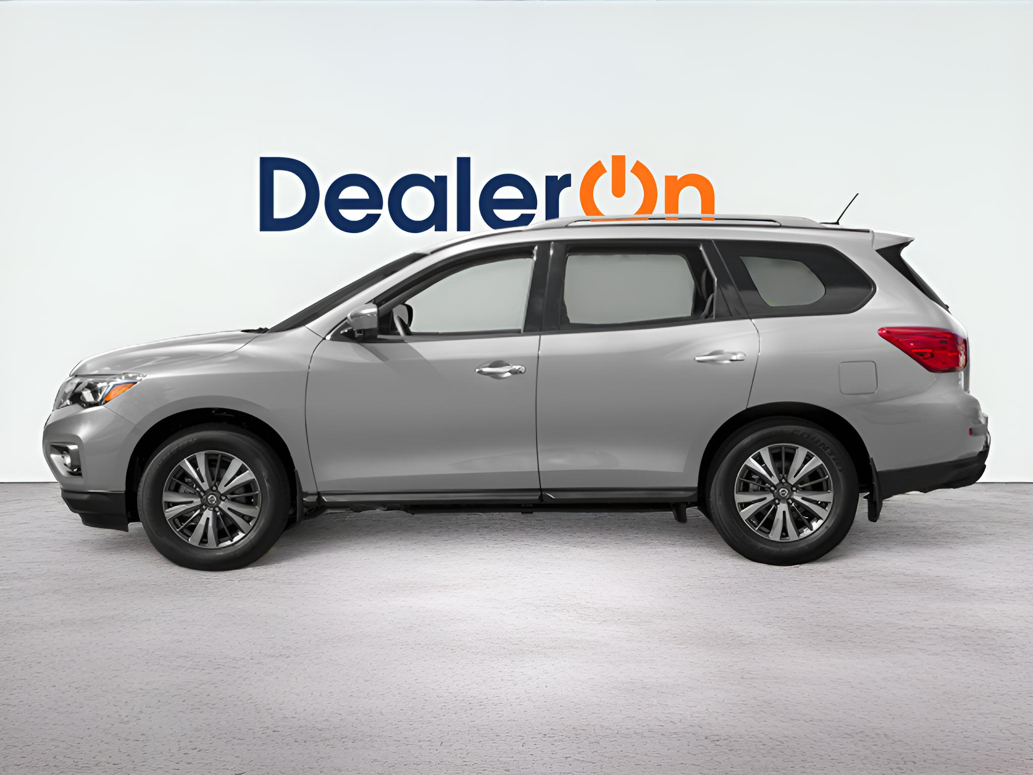 2017 Nissan Pathfinder SV