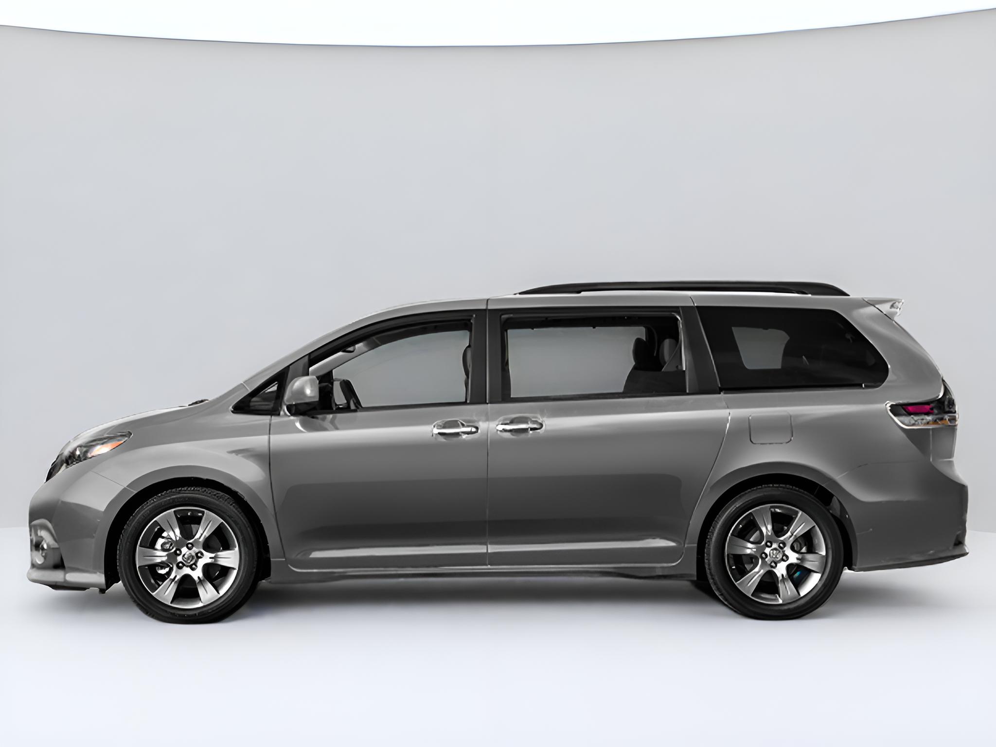 2017 Toyota Sienna SE