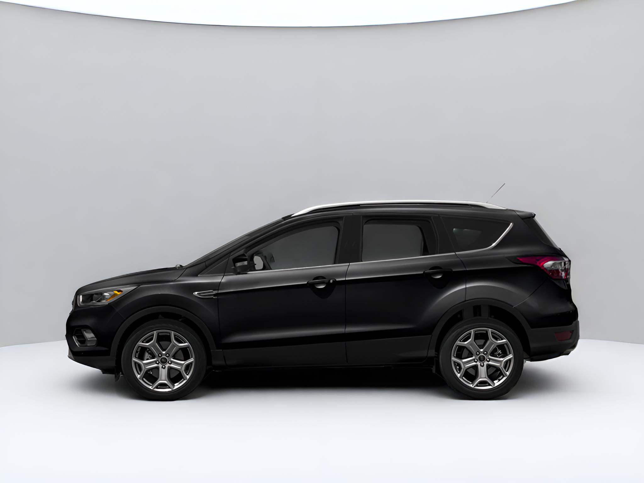 2018 Ford Escape Titanium FWD