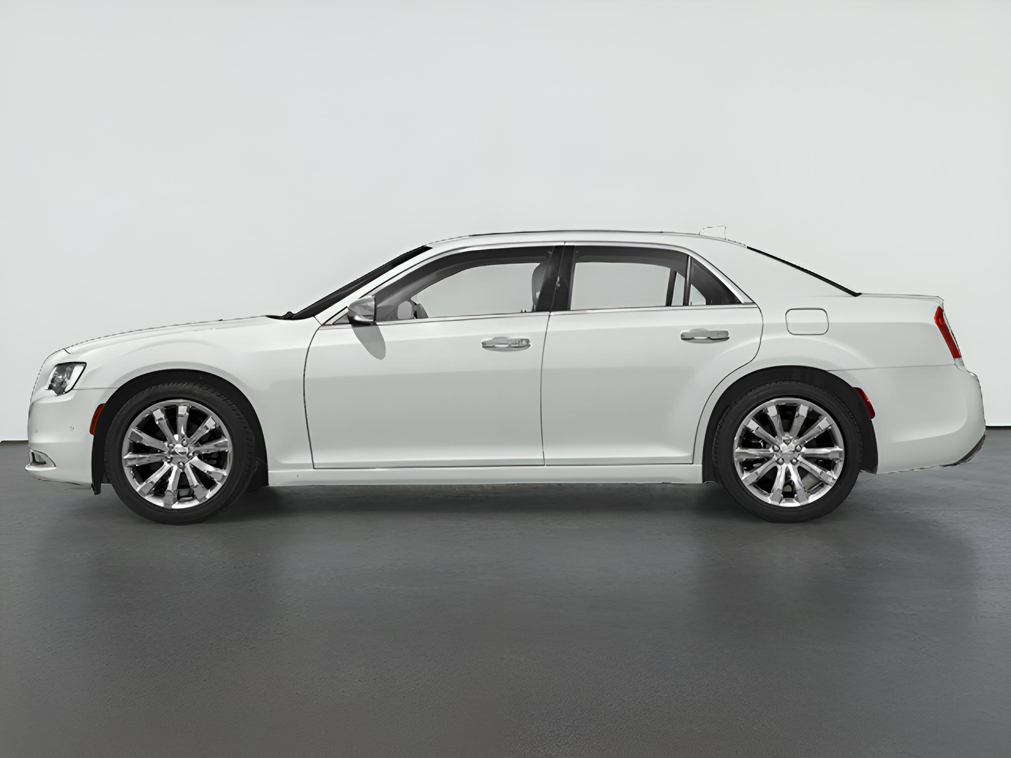 2019 Chrysler 300 Touring L AWD
