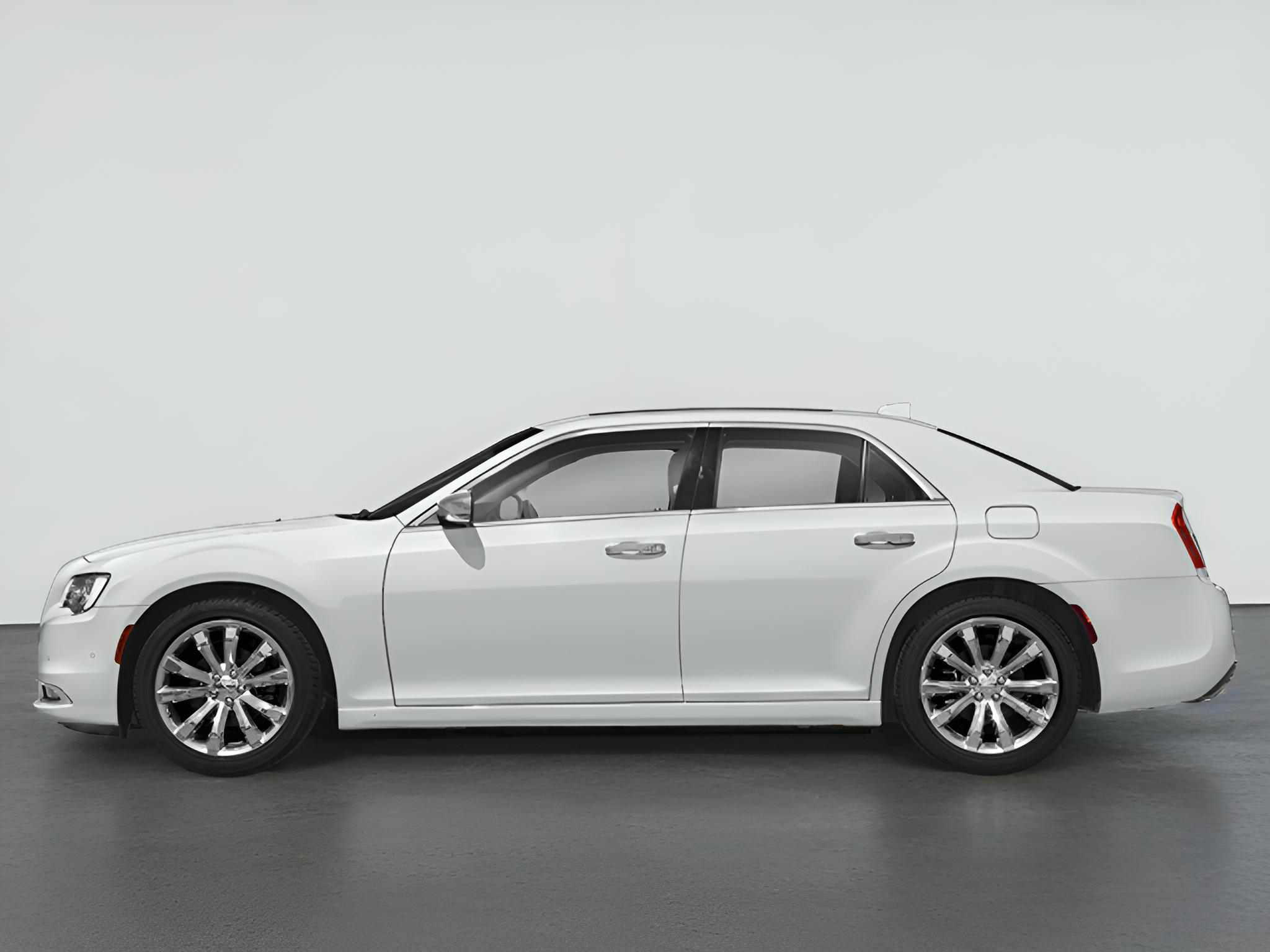 2019 Chrysler 300 Touring L AWD