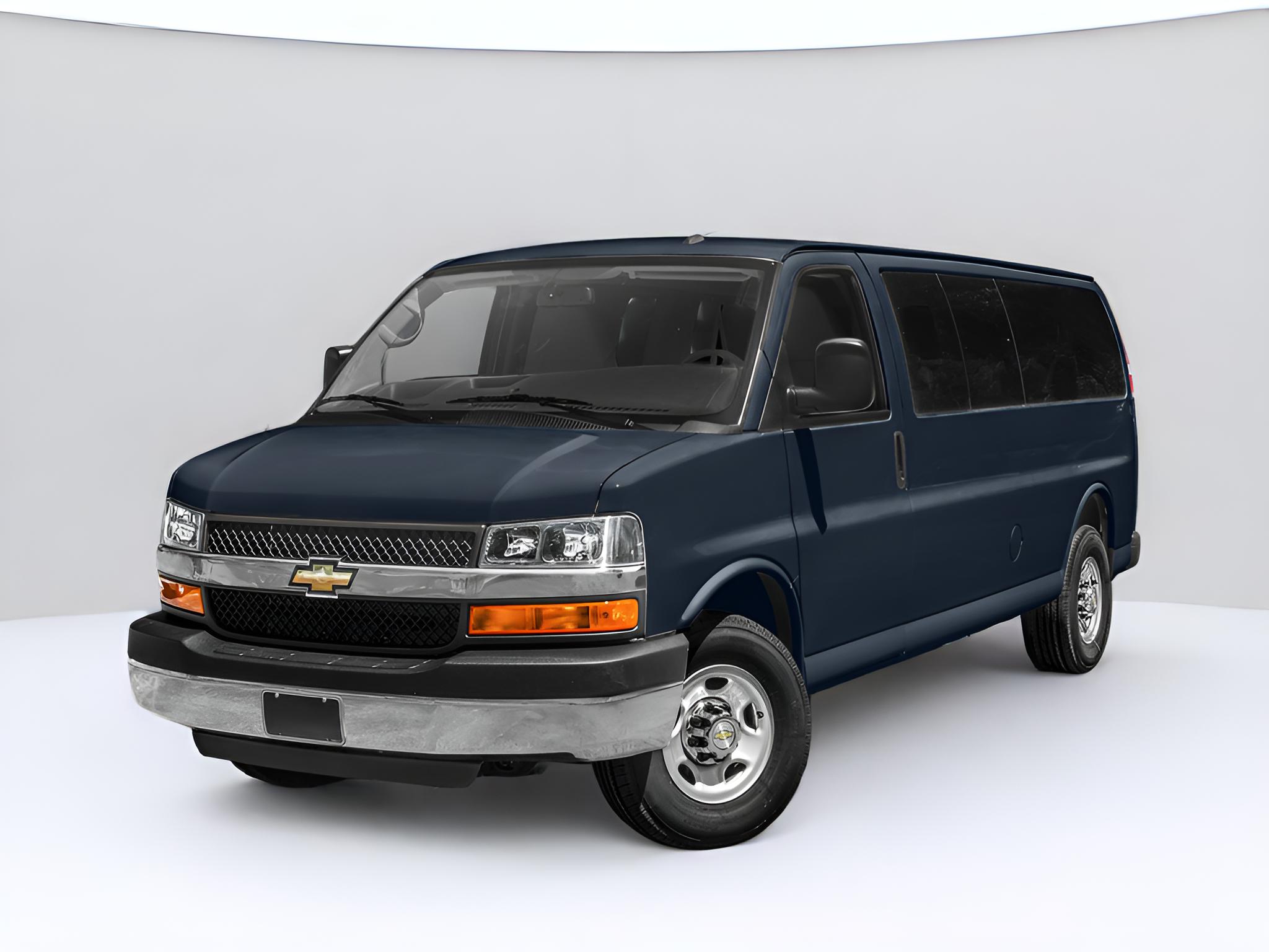 2015 Chevrolet Express Passenger LS