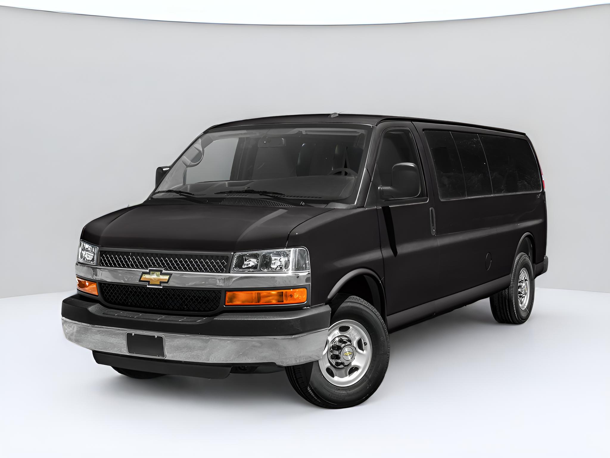 2016 Chevrolet Express Passenger LT