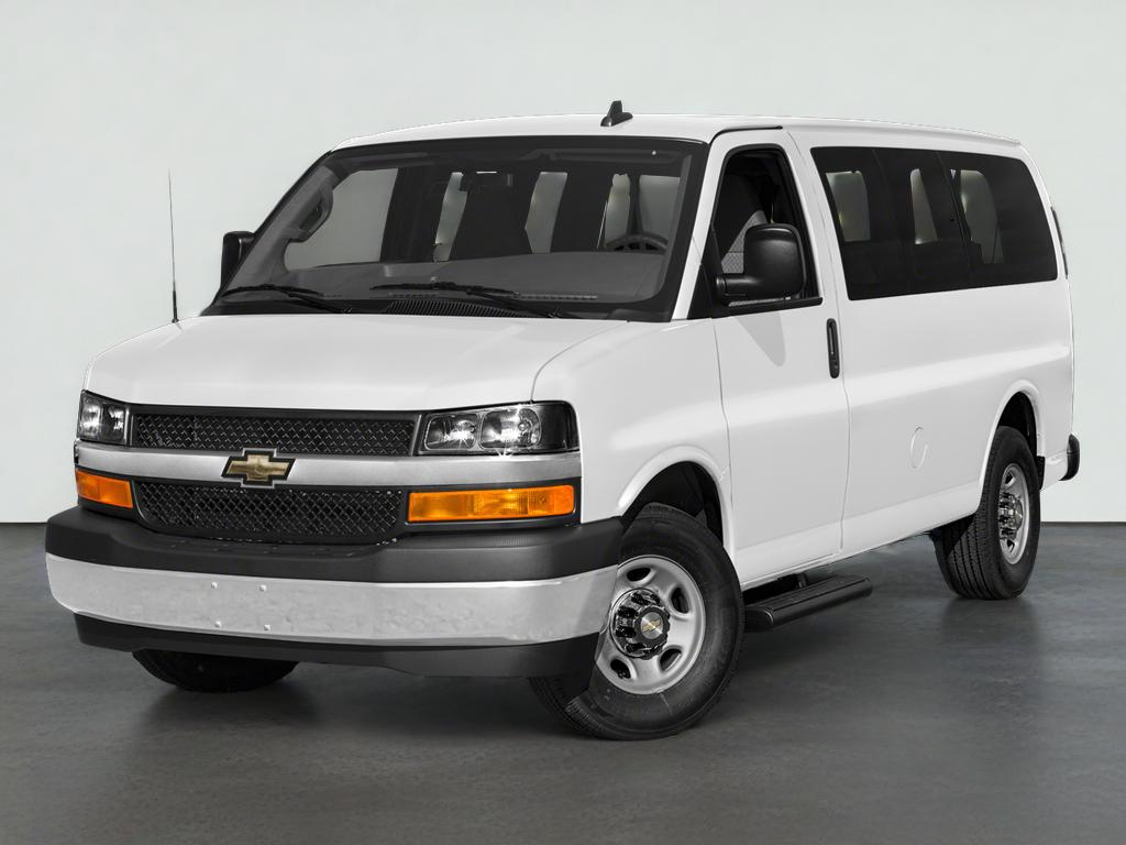 2018 Chevrolet Express Passenger LS