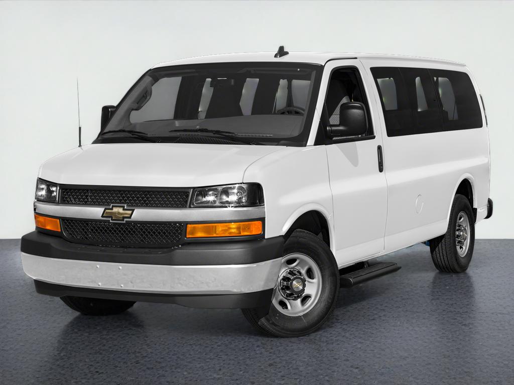 2018 Chevrolet Express Passenger LS