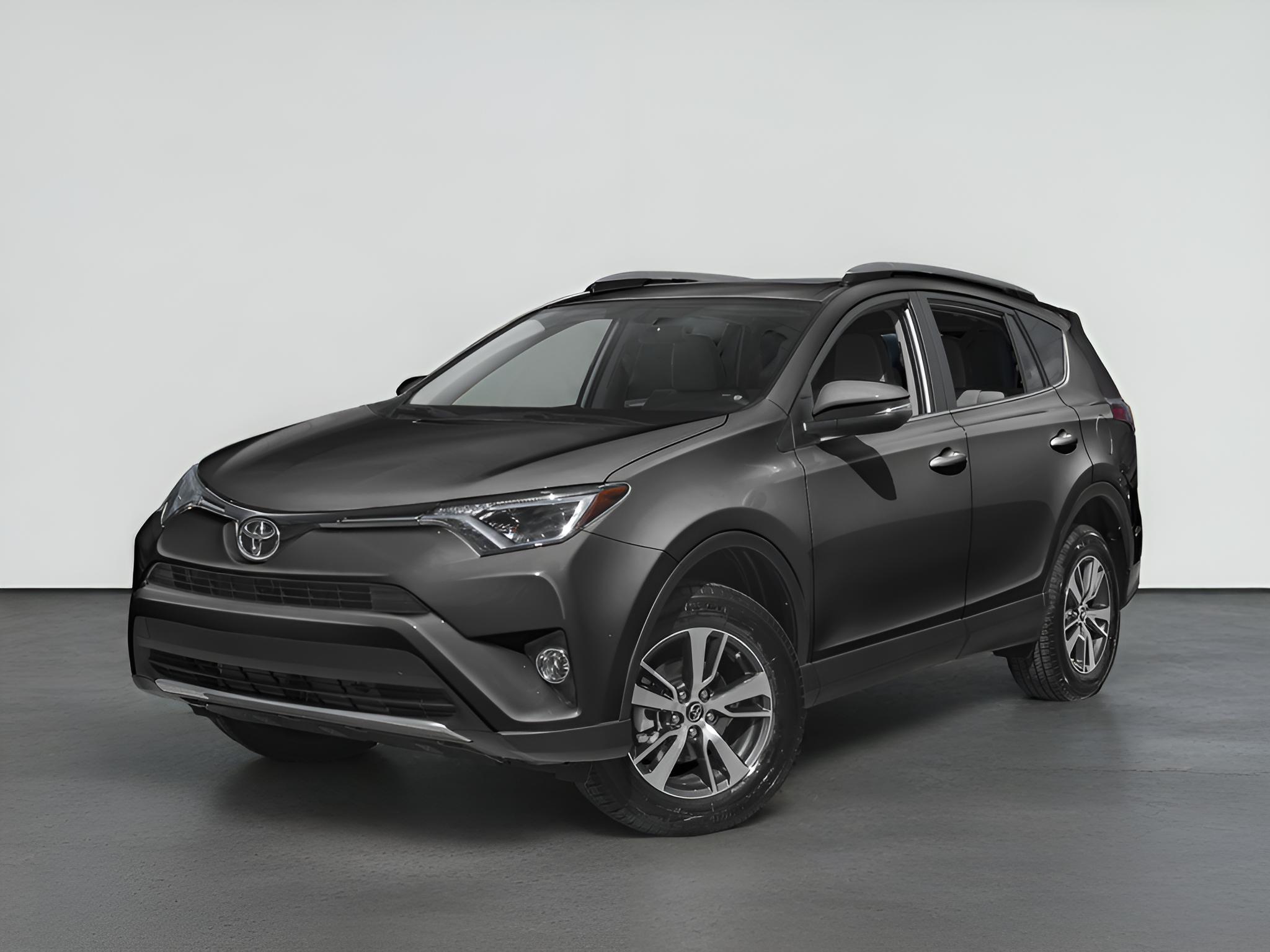 2018 Toyota RAV4 XLE AWD (Natl)