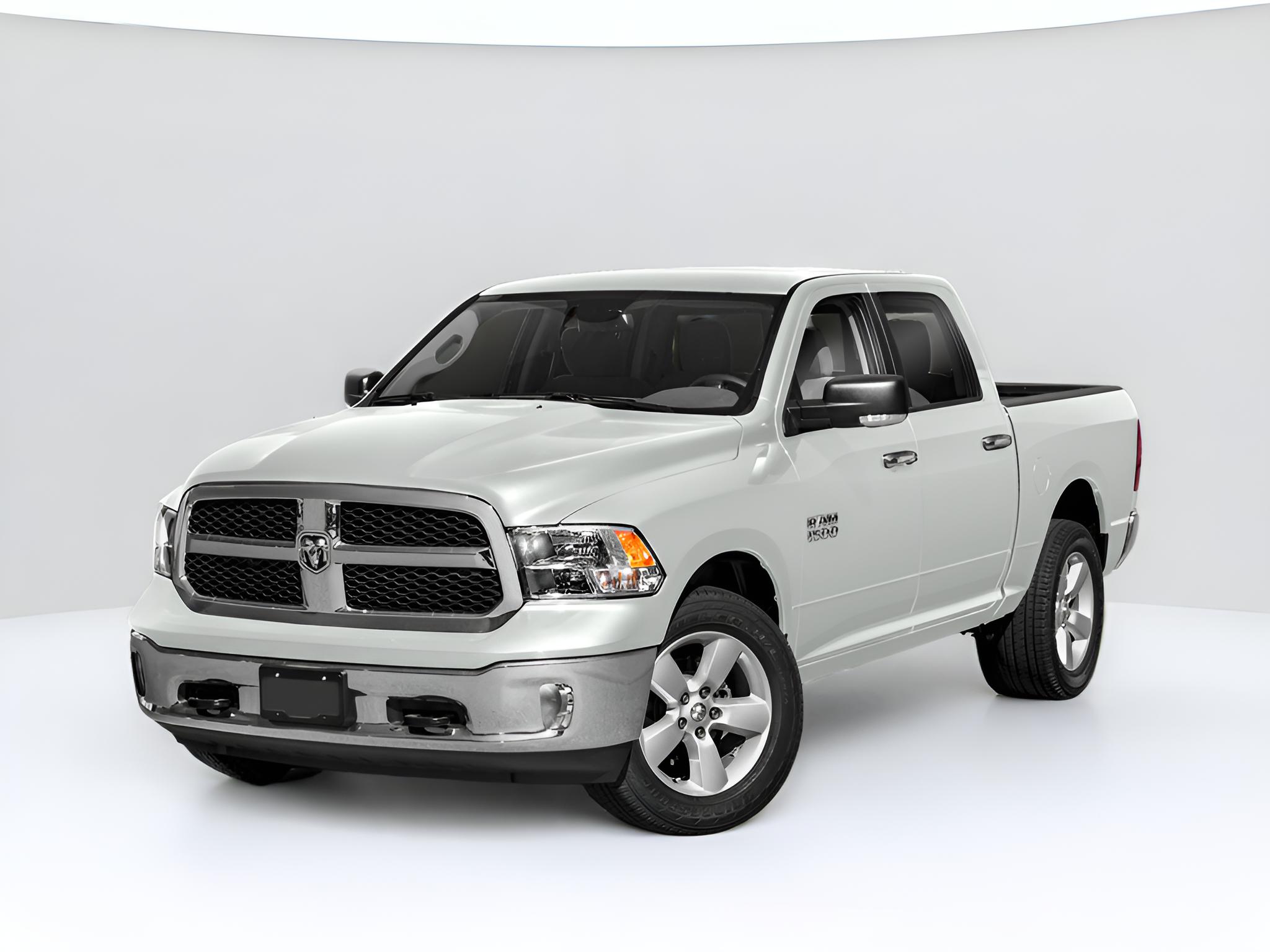 2019 RAM 1500 Classic SLT Crew Cab 4x2 6'4"" Box