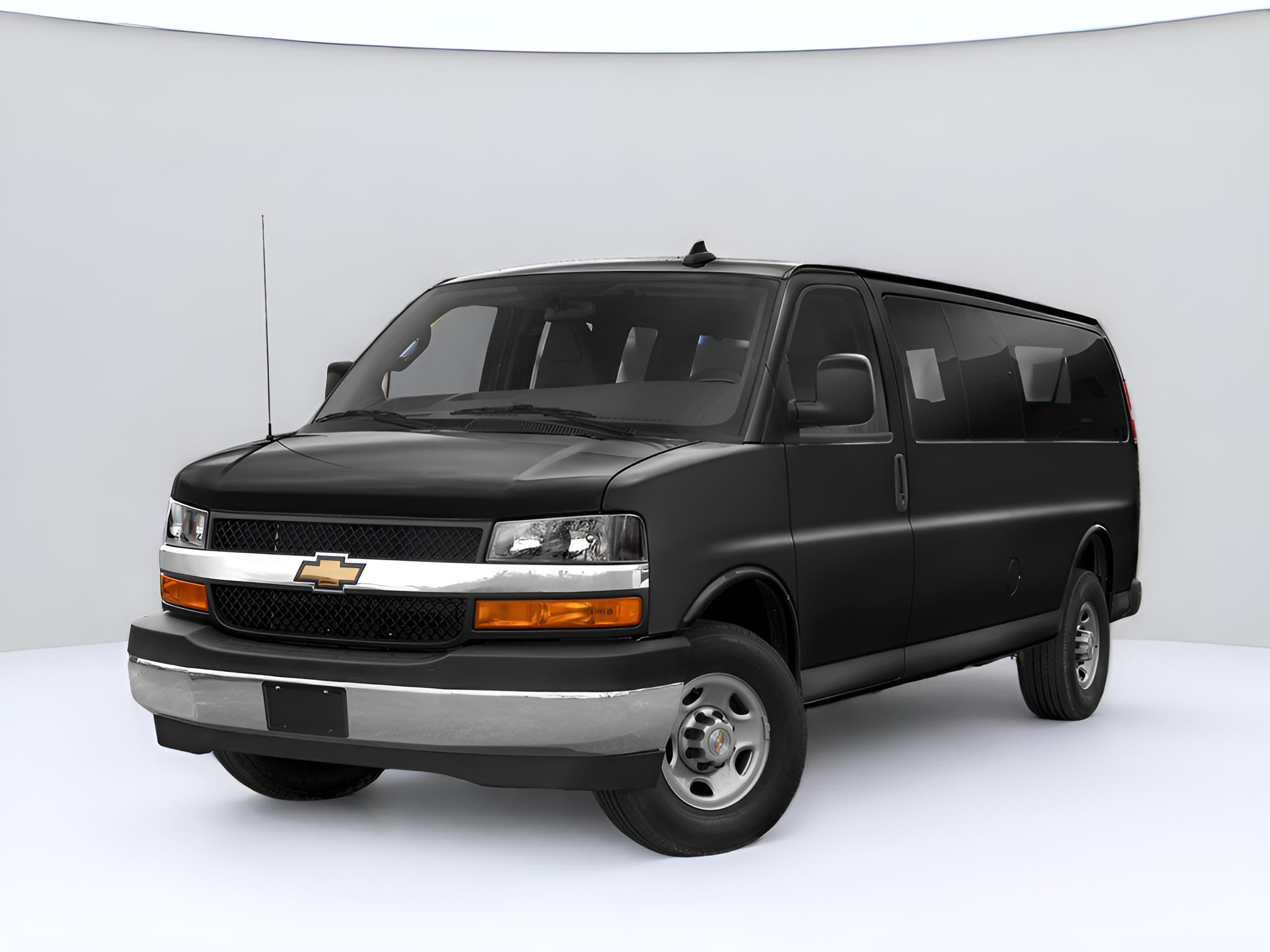 2020 Chevrolet Express Passenger LS