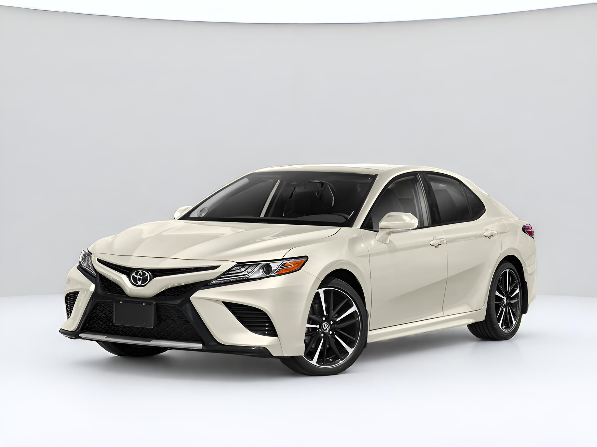 2020 Toyota Camry XSE