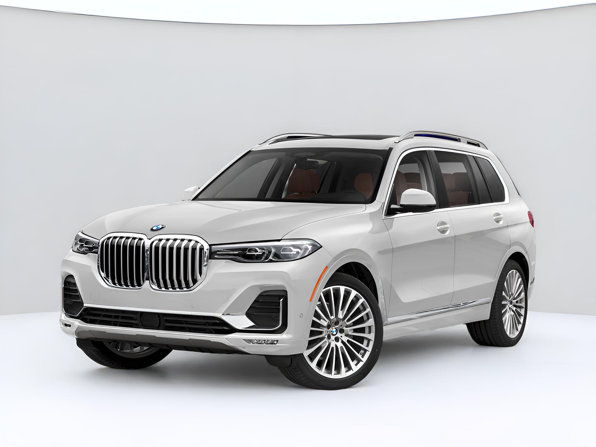2022 BMW X7 M50i