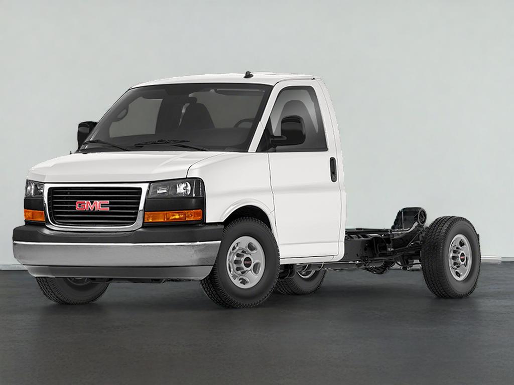 2022 GMC Savana Commercial Cutaway Gas