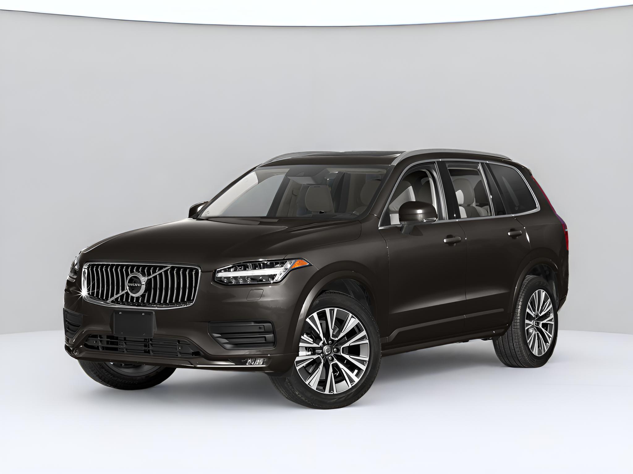 2022 Volvo XC90 T5 Momentum