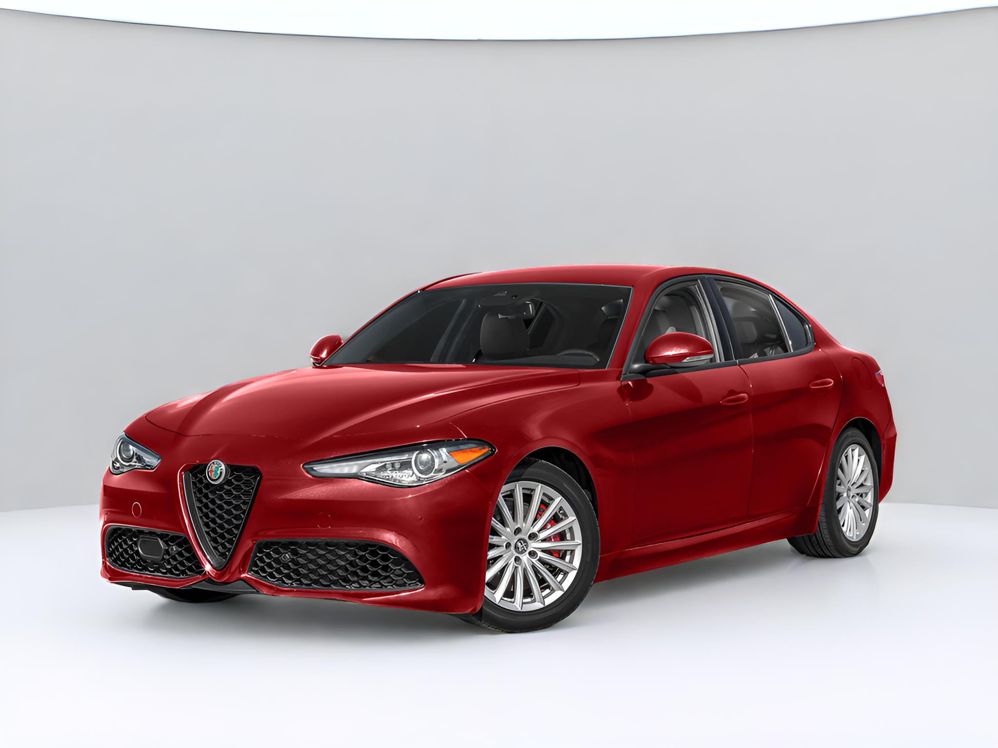 2023 Alfa Romeo Giulia Estrema