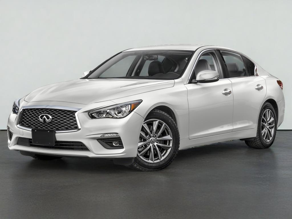 2023 INFINITI Q50 LUXE