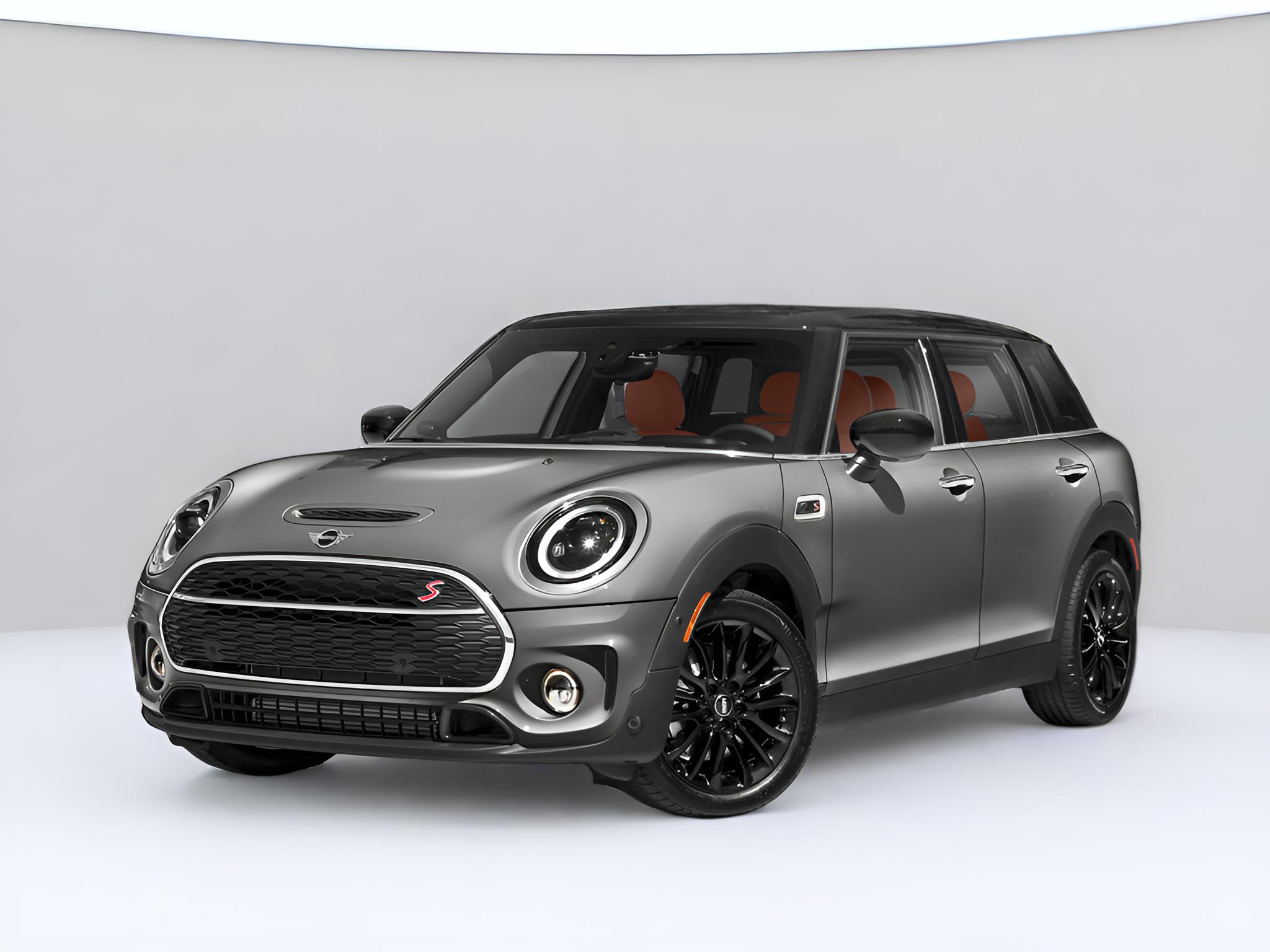 2023 MINI Clubman ICONIC