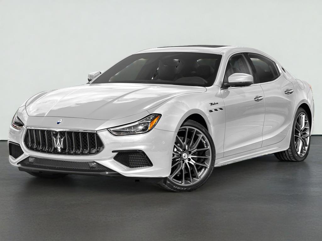 2023 Maserati Ghibli Modena Q4