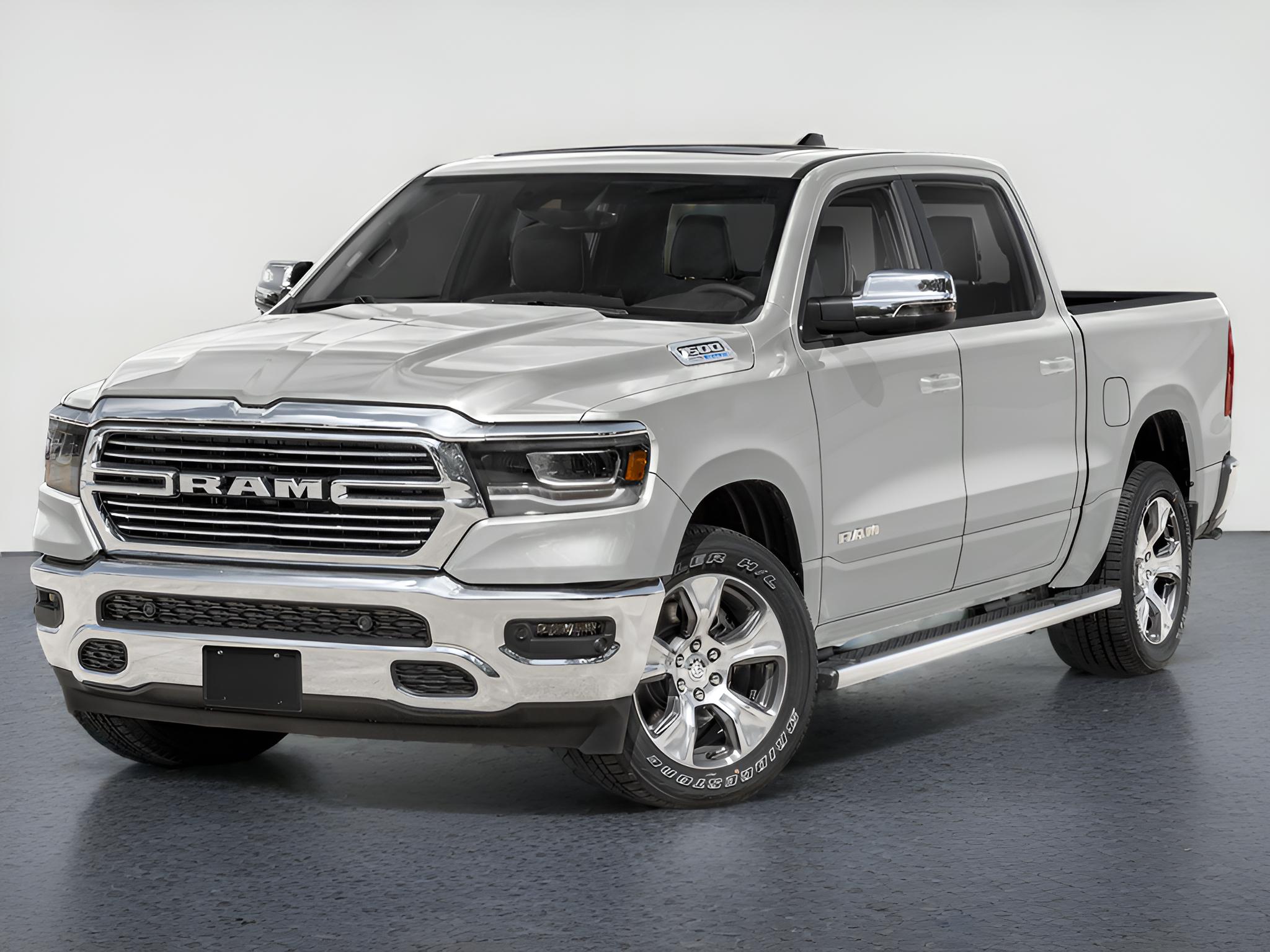 2023 RAM 1500 Laramie Crew Cab 4x4 5'7' Box