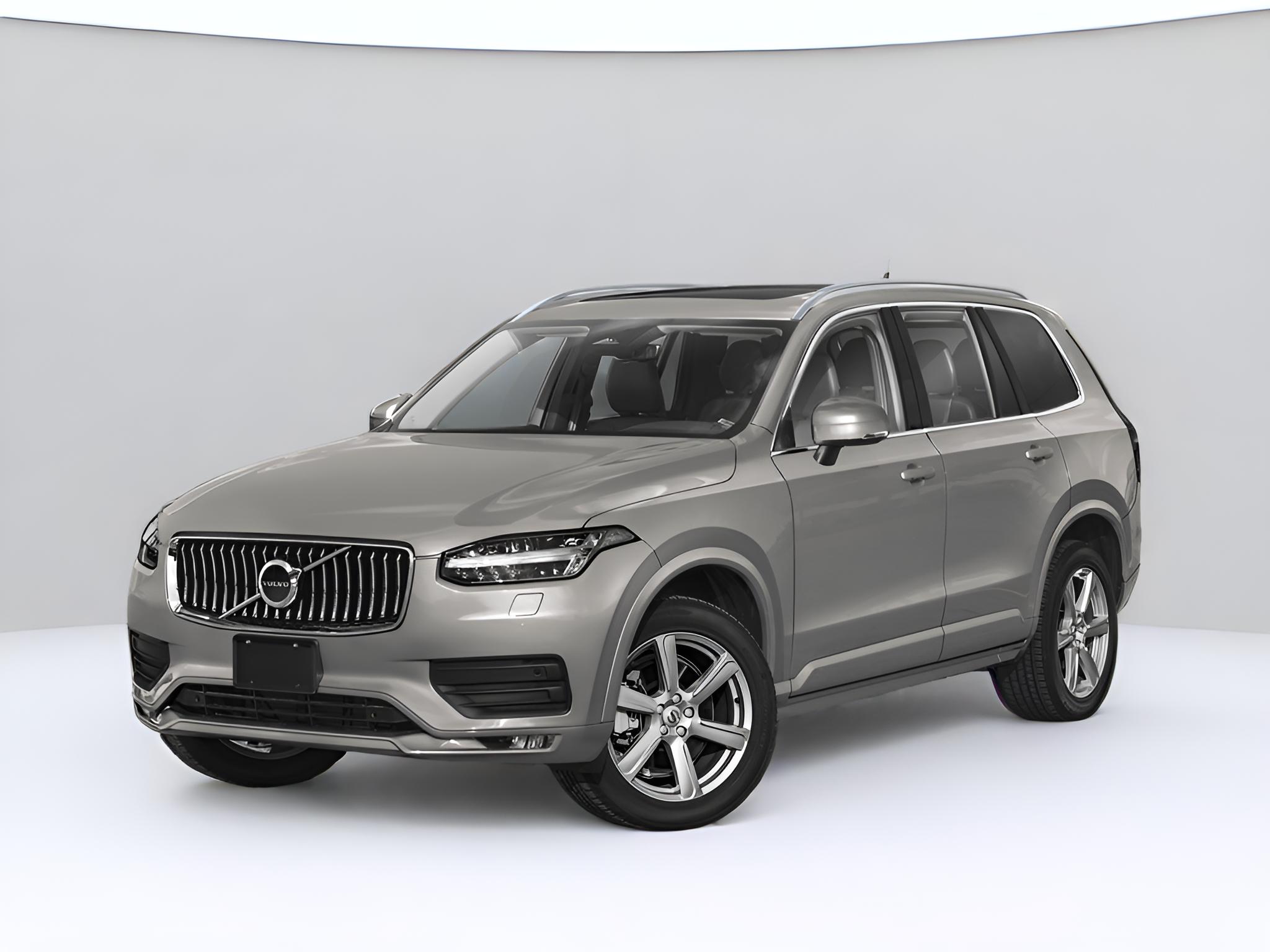 2023 Volvo XC90 B5 Core