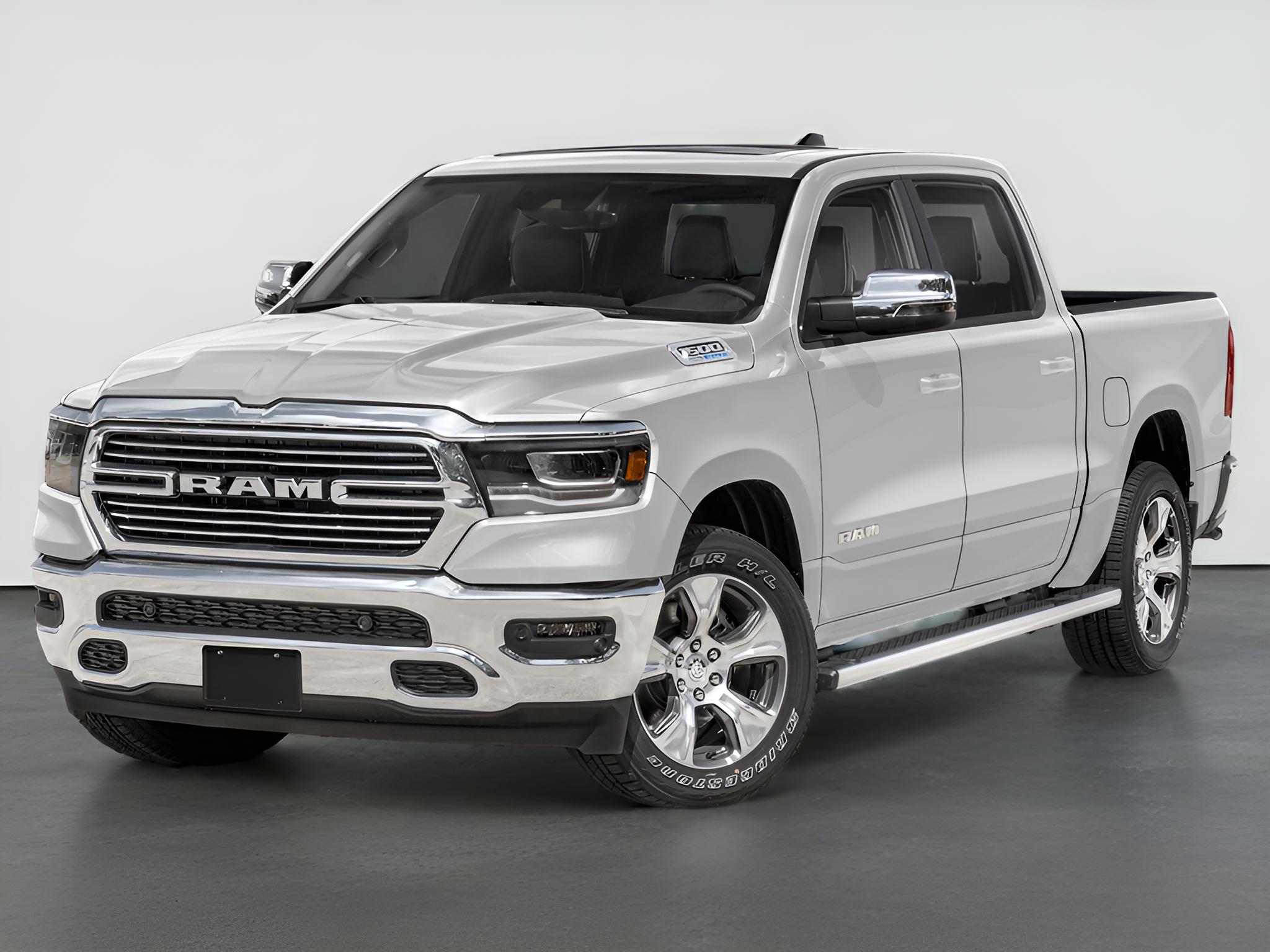 2024 RAM 1500 Laramie Crew Cab 4x4 5'7' Box