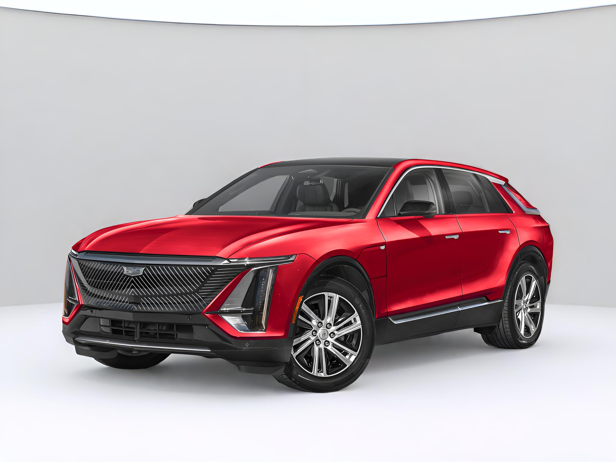 2024 Cadillac LYRIQ Luxury 2