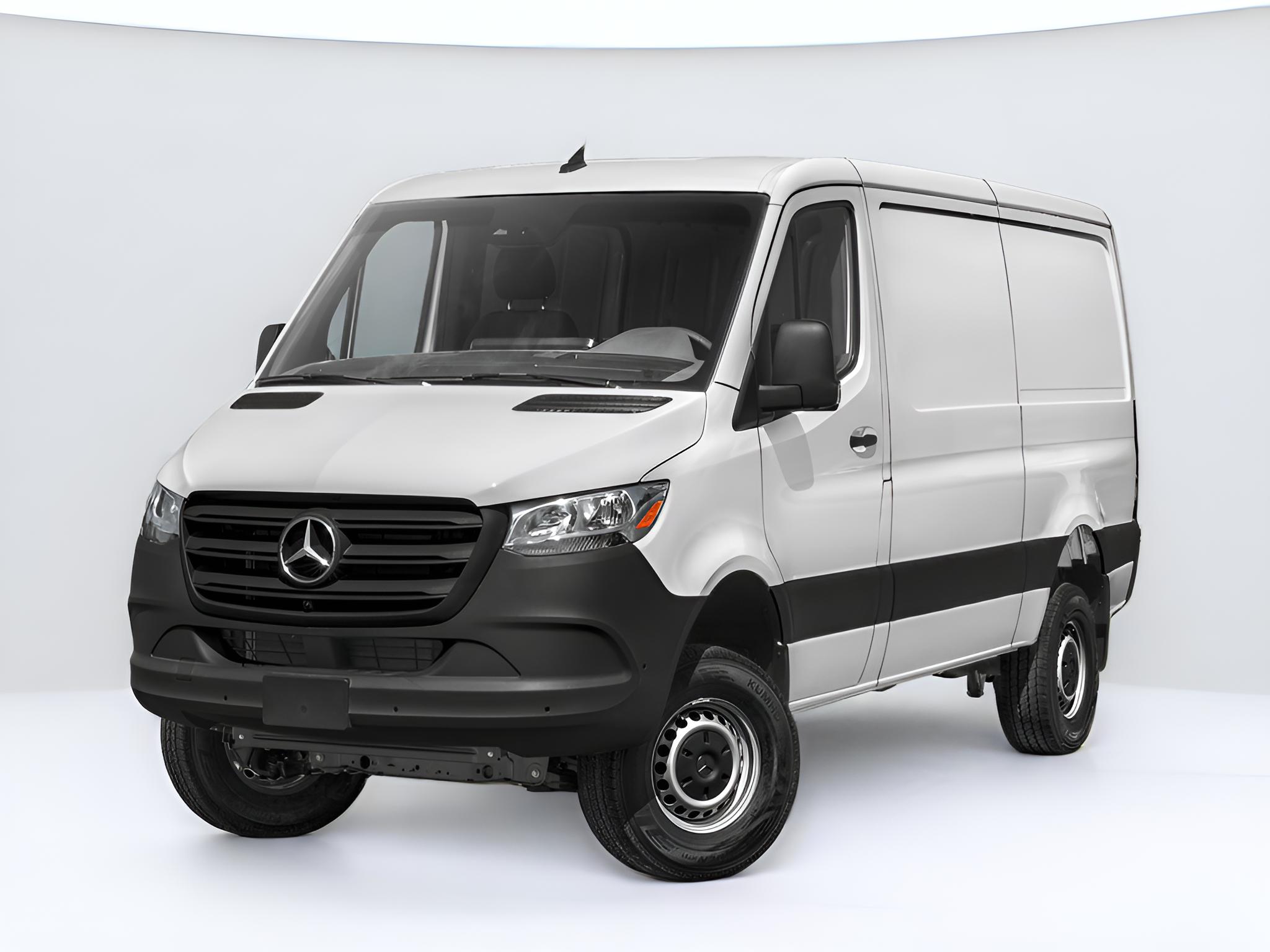 2025 Mercedes-Benz Sprinter Cargo Van Cargo 144 WB