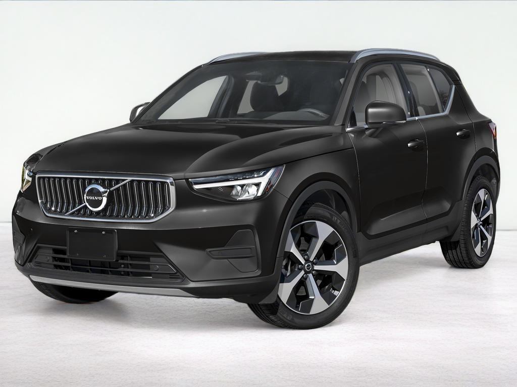 2025 Volvo XC40 B5 Plus Dark Theme
