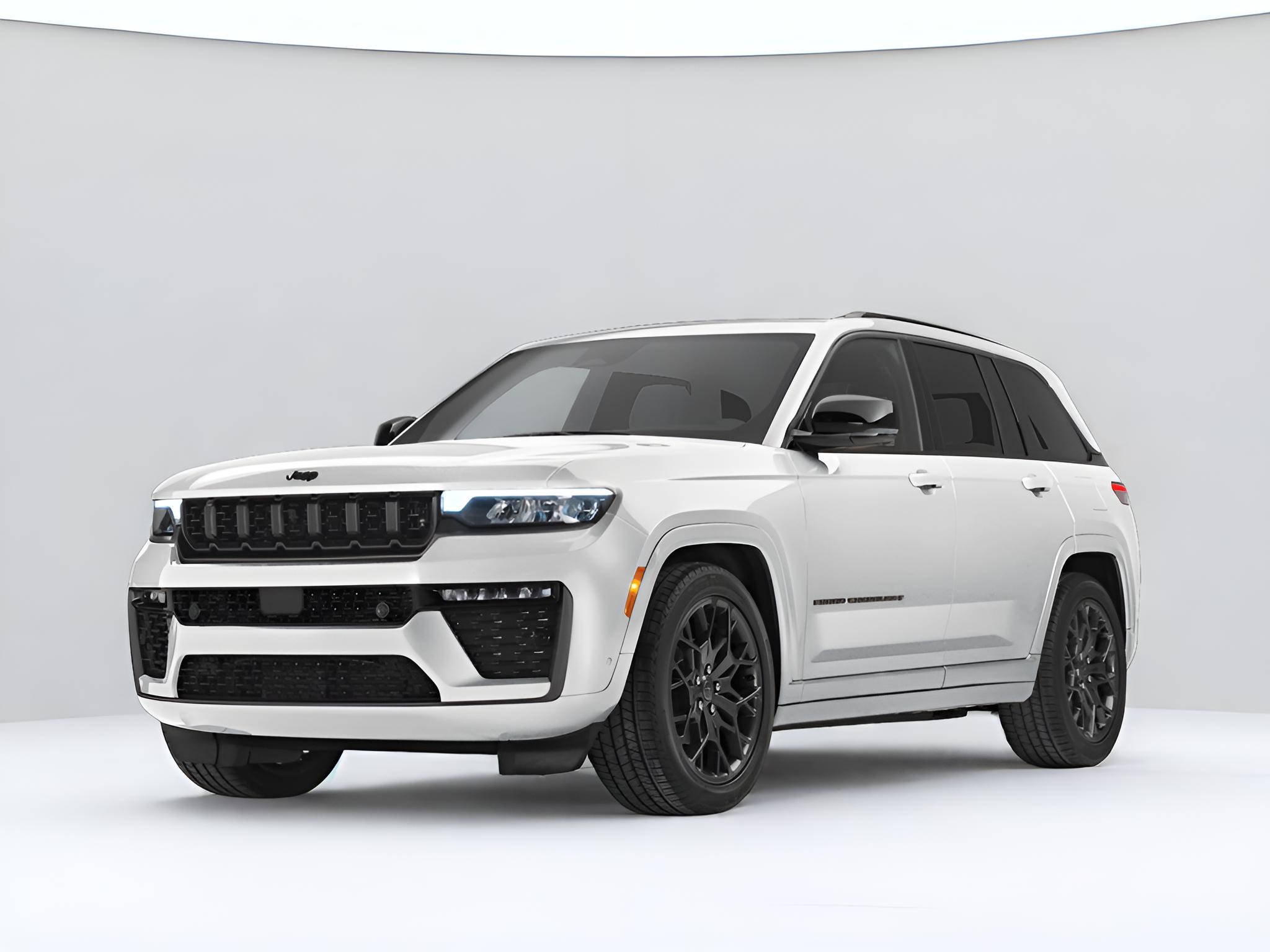 2026 Jeep Grand Cherokee Laredo Altitude