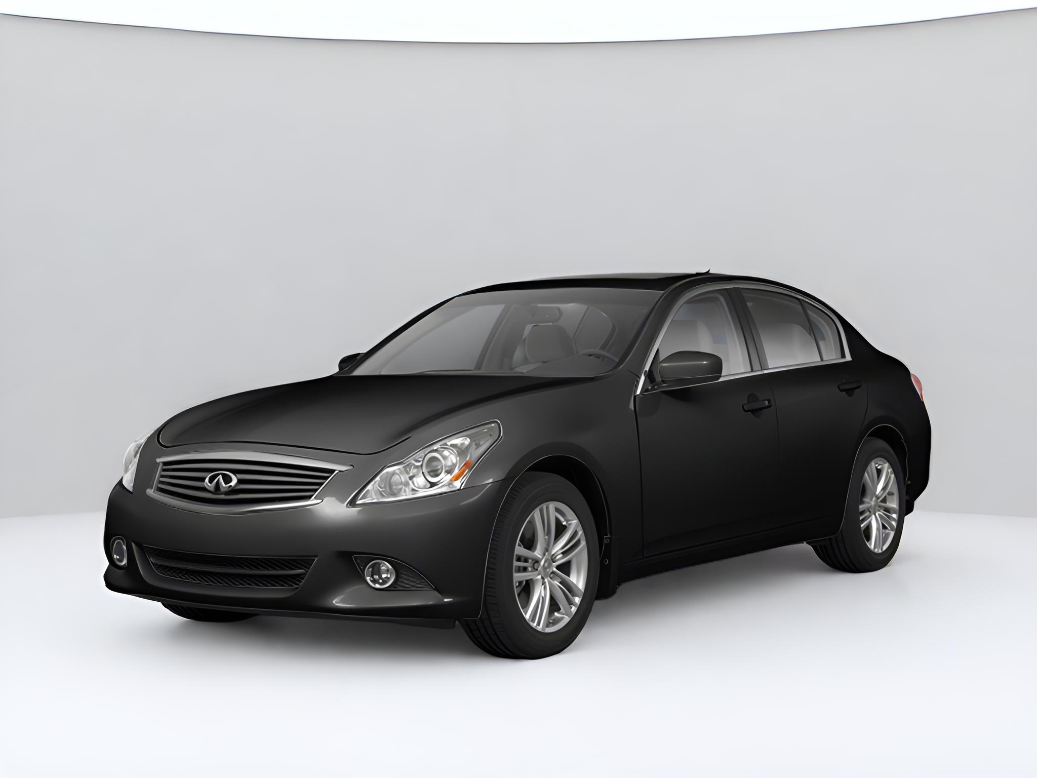 2011 INFINITI G37 Sedan x AWD
