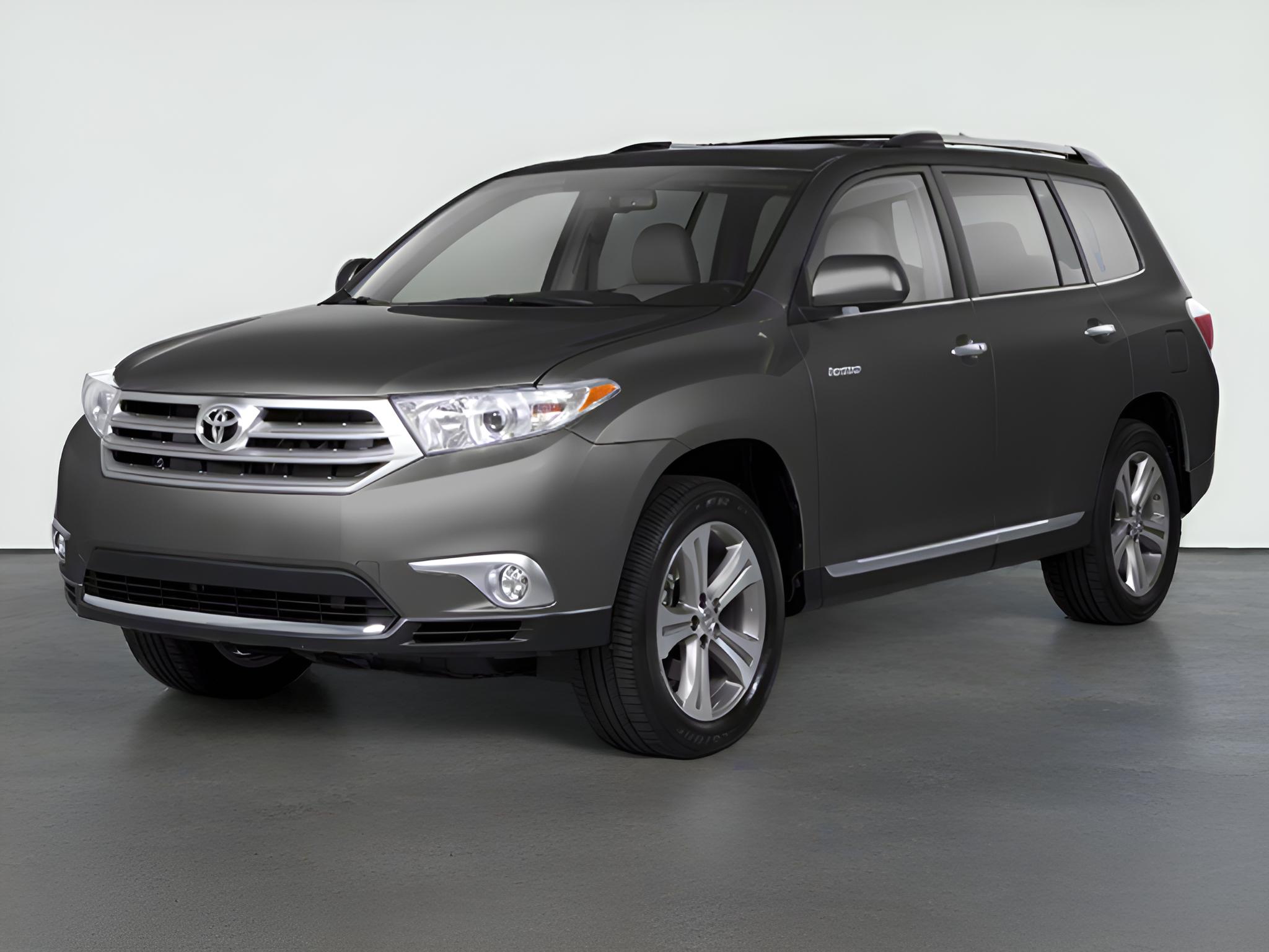 2013 Toyota Highlander 4WD 4dr V6 (Natl)